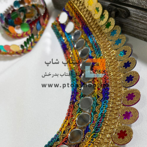 پنل یقه طلایی طرح رومی گرد