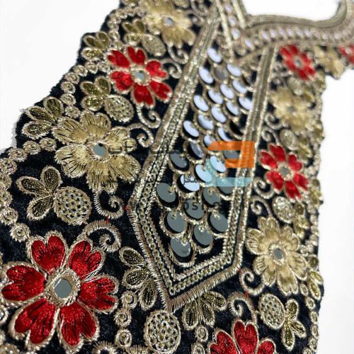 ست پنل گلدوزی، زری دوزی و پولک کاری(گل قرمز)